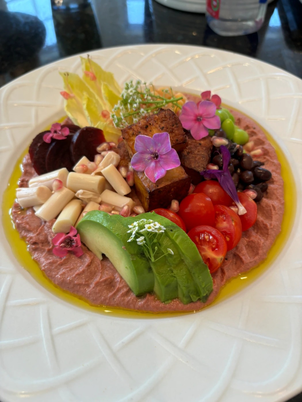 Beet Hummus & Crispy Tofu.jpg Beet Hummus & Crispy Tofu.jpg