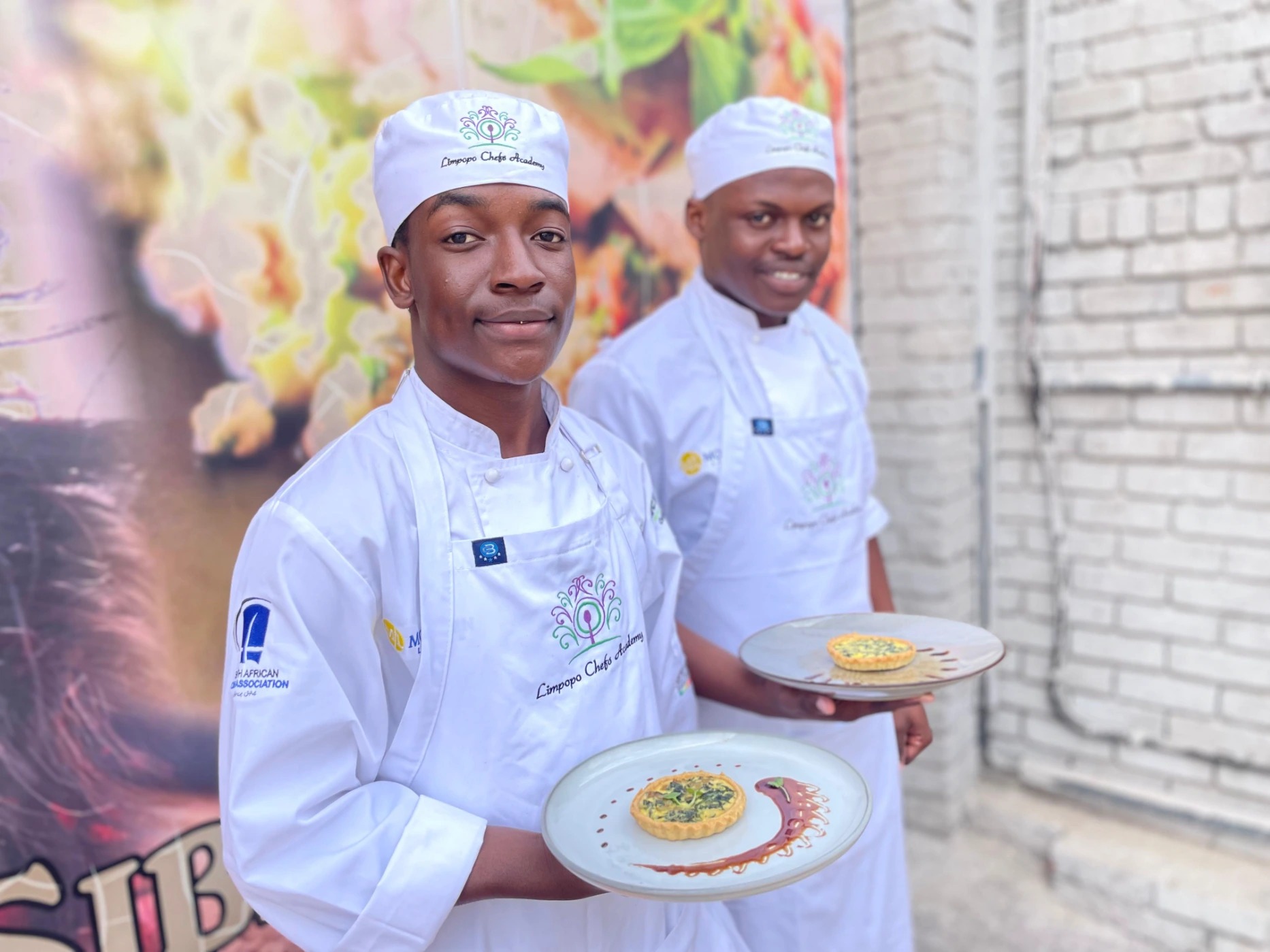 1000508519.jpg 1000508519.jpg