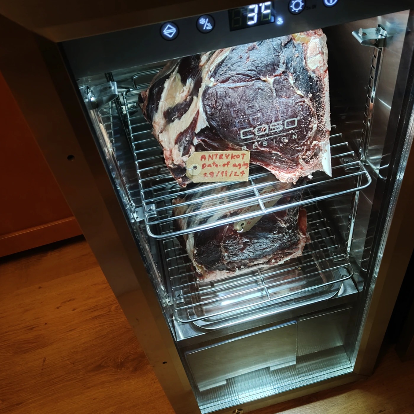 1000000810.jpg 1000000810.jpg