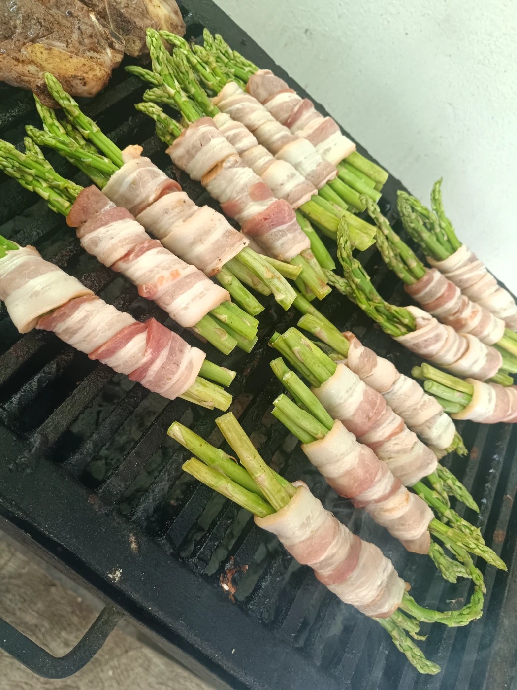 1000103960.jpg 1000103960.jpg