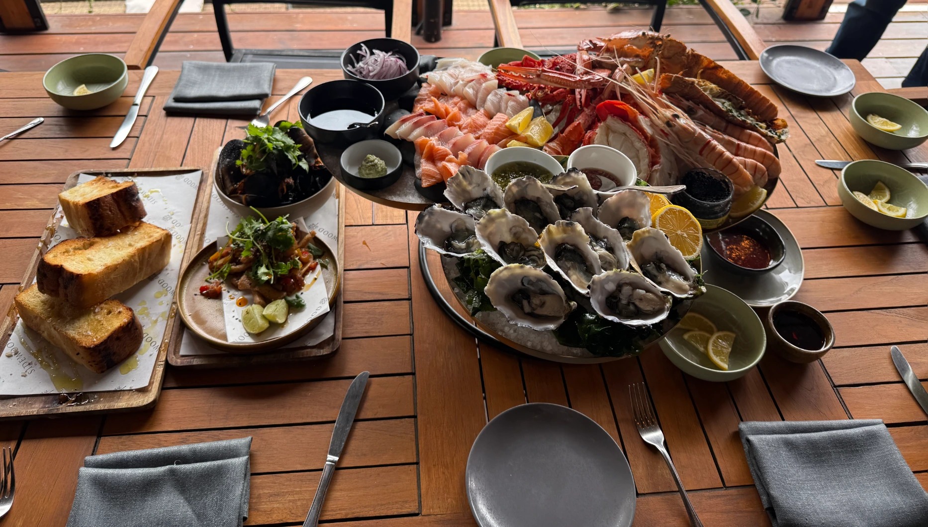 KakaoTalk_20251212_172337953_18.jpg KakaoTalk_20251212_172337953_18.jpg