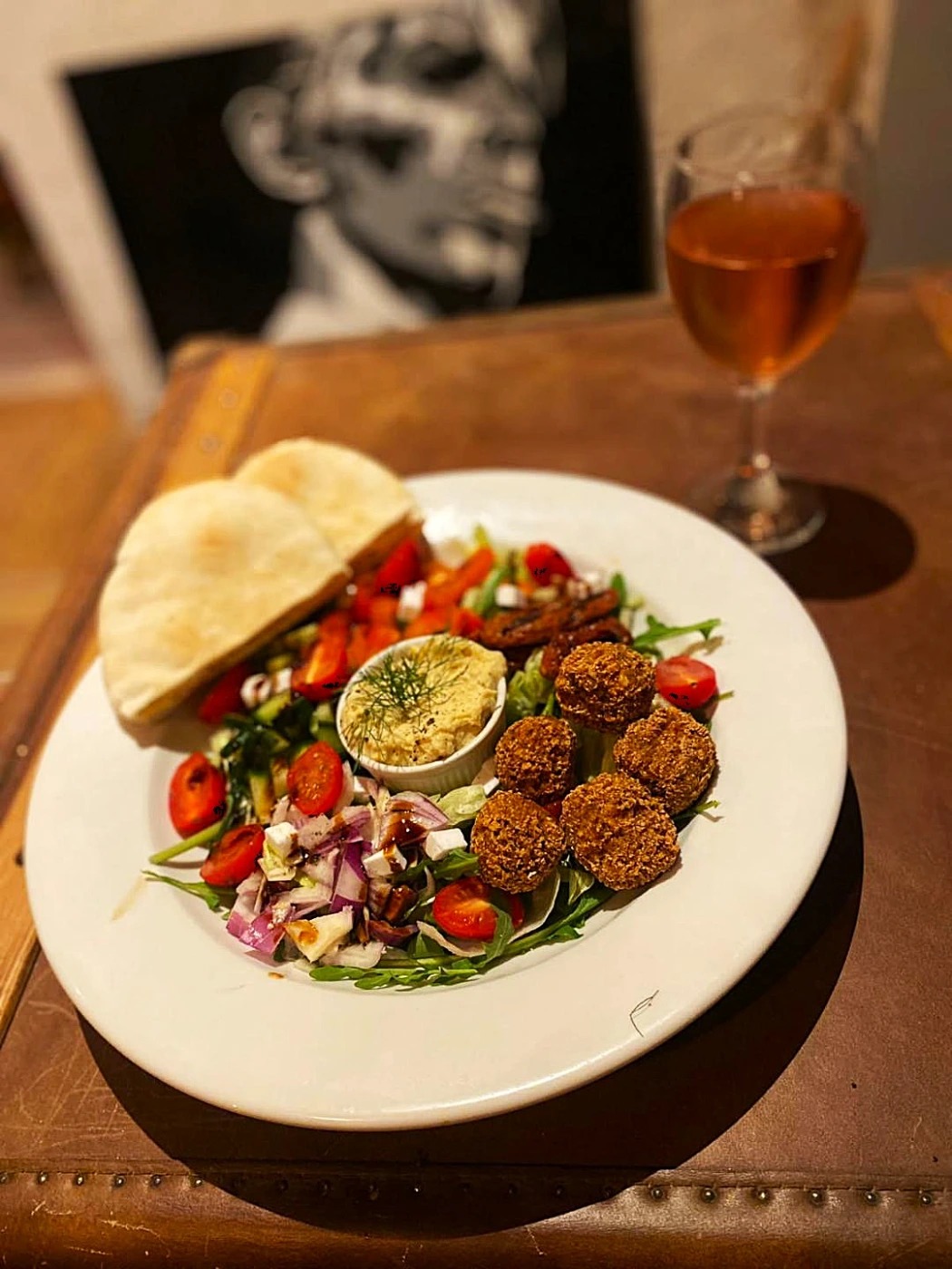 thumbnail (1).jpg thumbnail (1).jpg