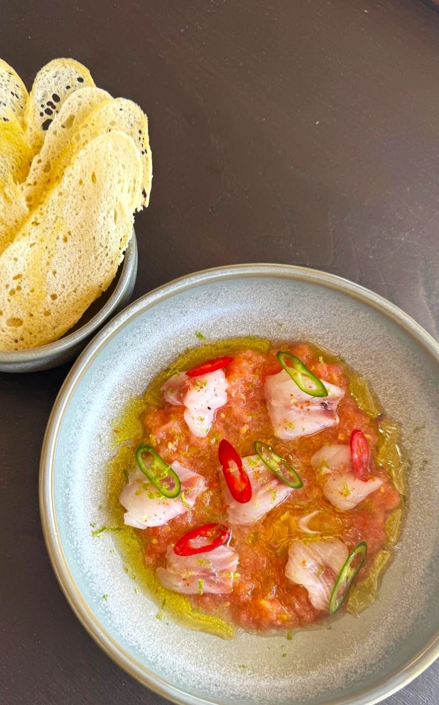 Seebass crudo editado.JPG Seebass crudo editado.JPG