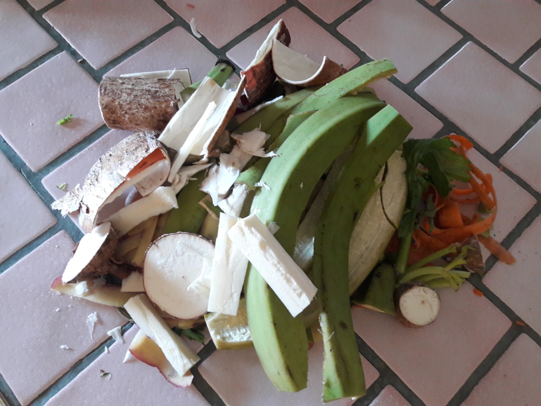 Platano yuca papa.jpg