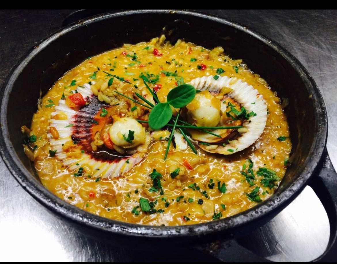 WhatsApp Image 2025-12-20 at 15.10.18 (4).jpeg