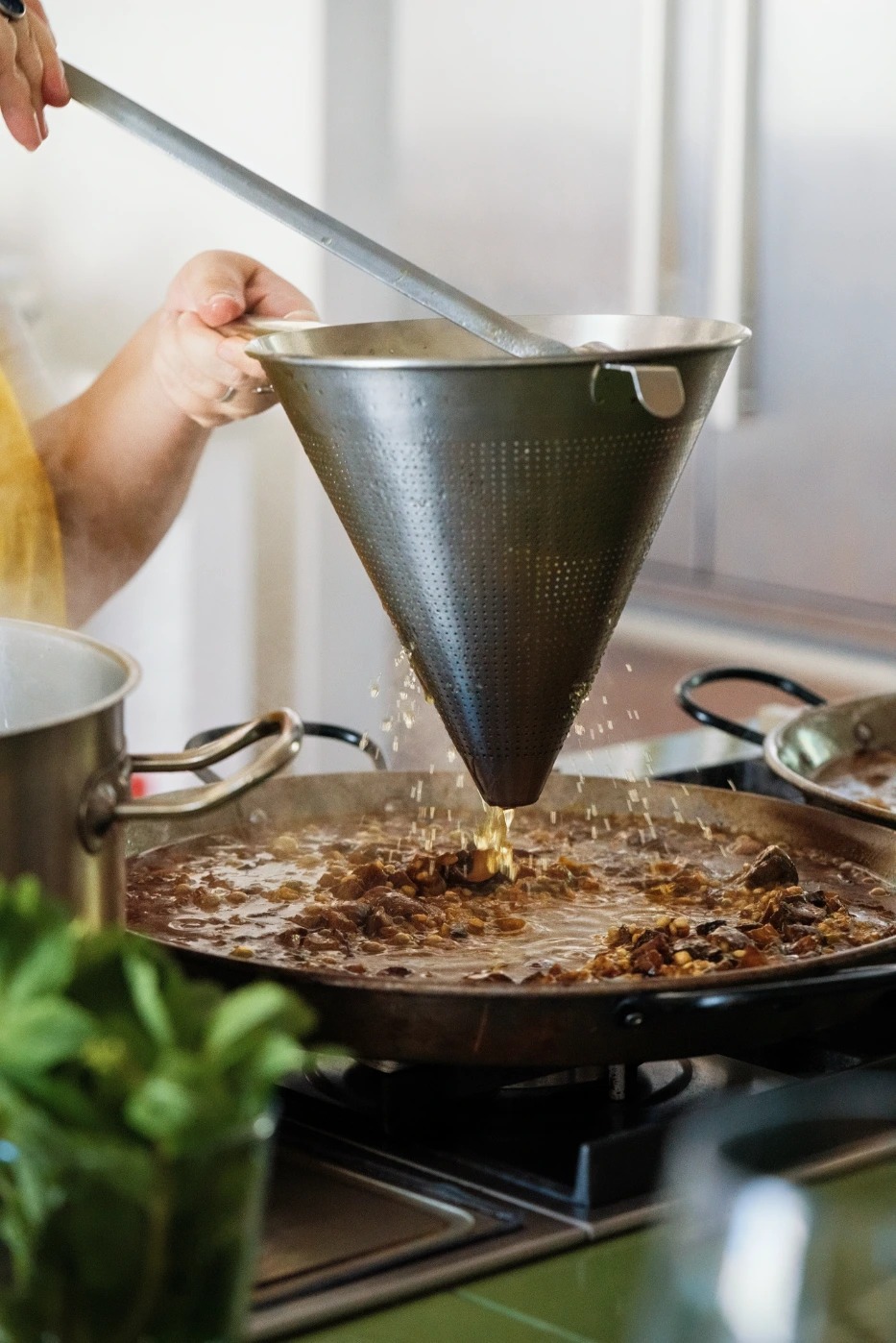 yolandaVisions-mascarade-serie1-4-(1 of 1)_(9).jpg