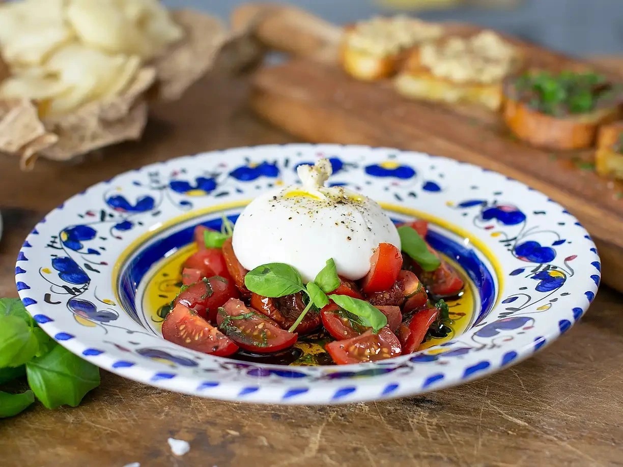 kramig-burrata-med-marinerade-tomater.jpg kramig-burrata-med-marinerade-tomater.jpg