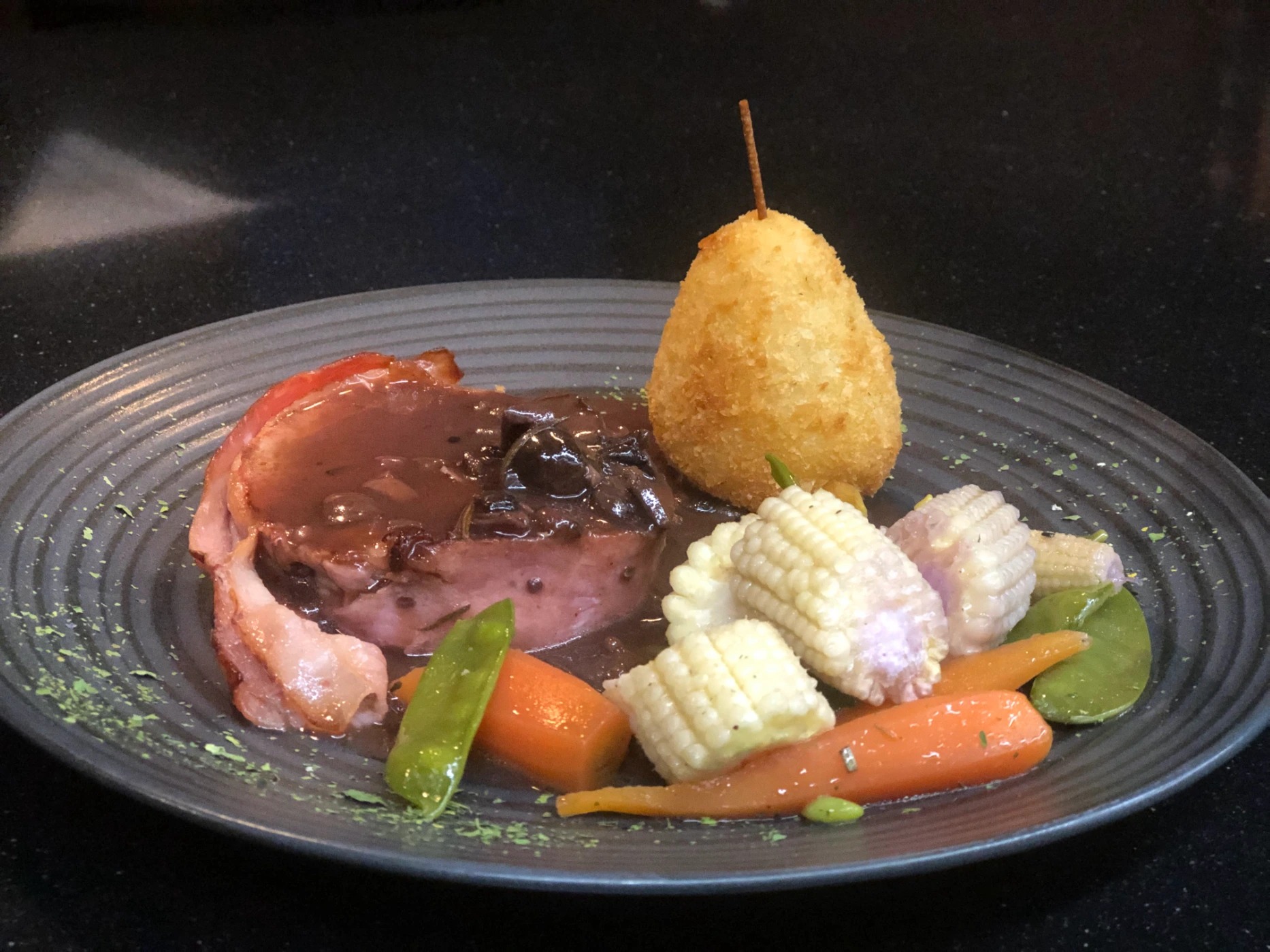 inbound8368942605069299019.heif