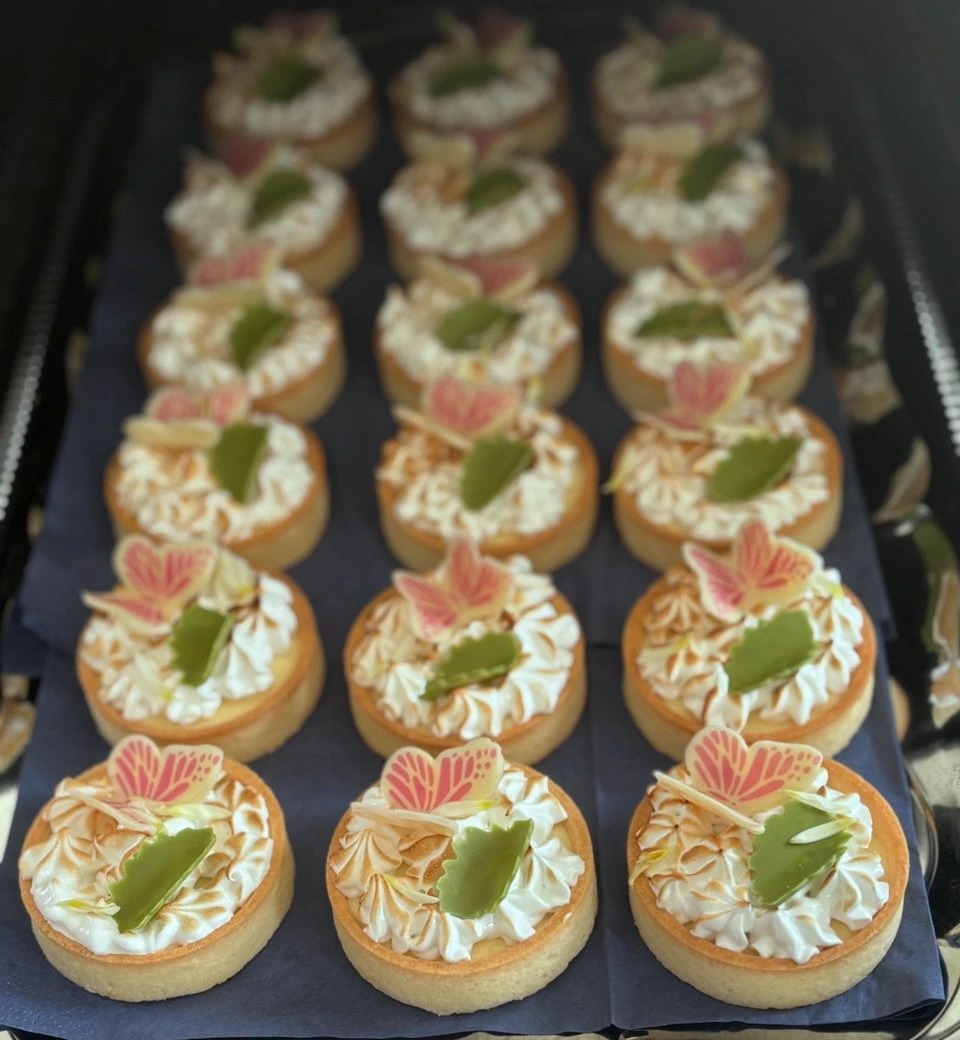 lemoncurd merengue.jpg