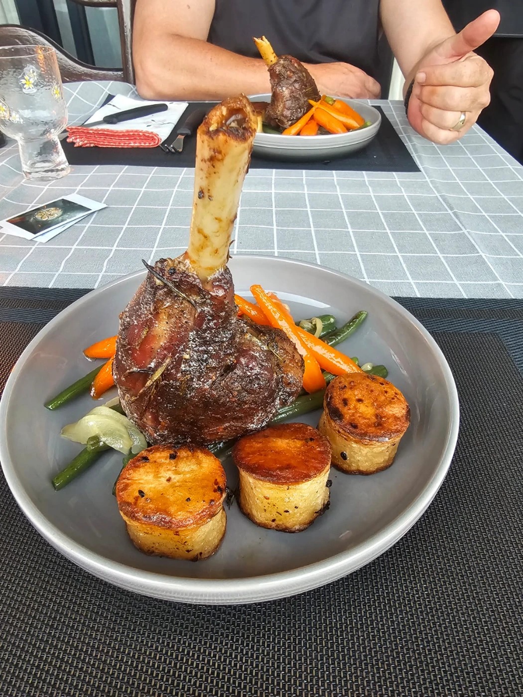 1000201501.jpg 1000201501.jpg