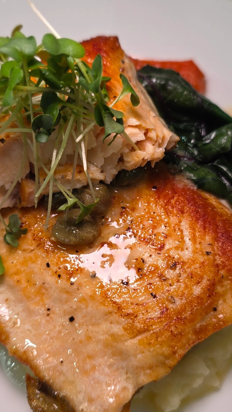 1000053700.jpg 1000053700.jpg