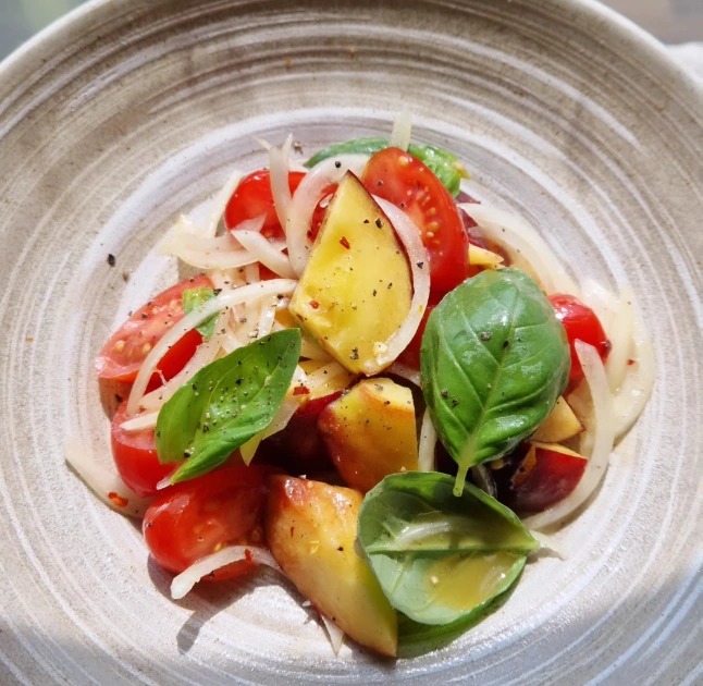 1000100556.jpg 1000100556.jpg