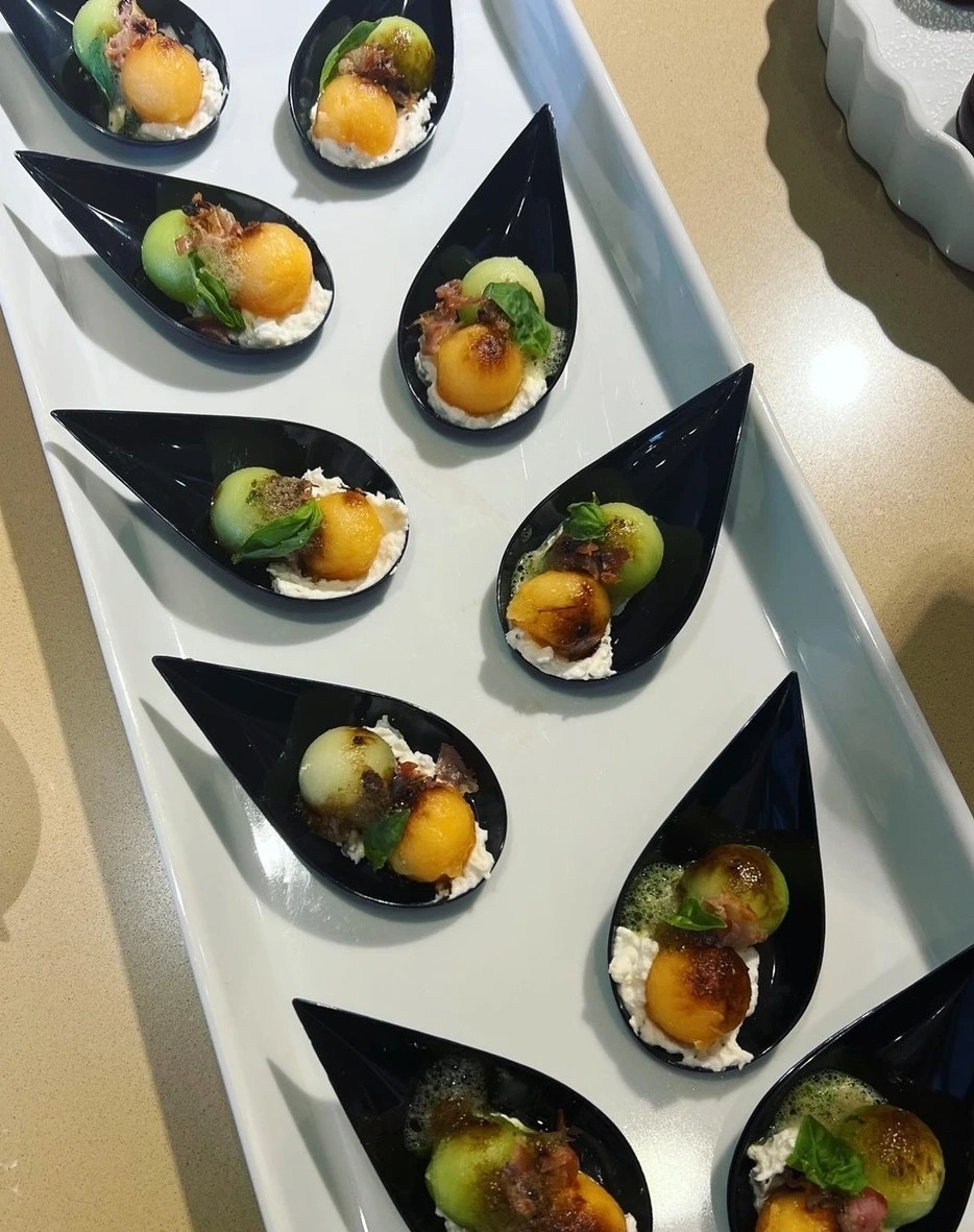 HorsDouevres2.jpg HorsDouevres2.jpg