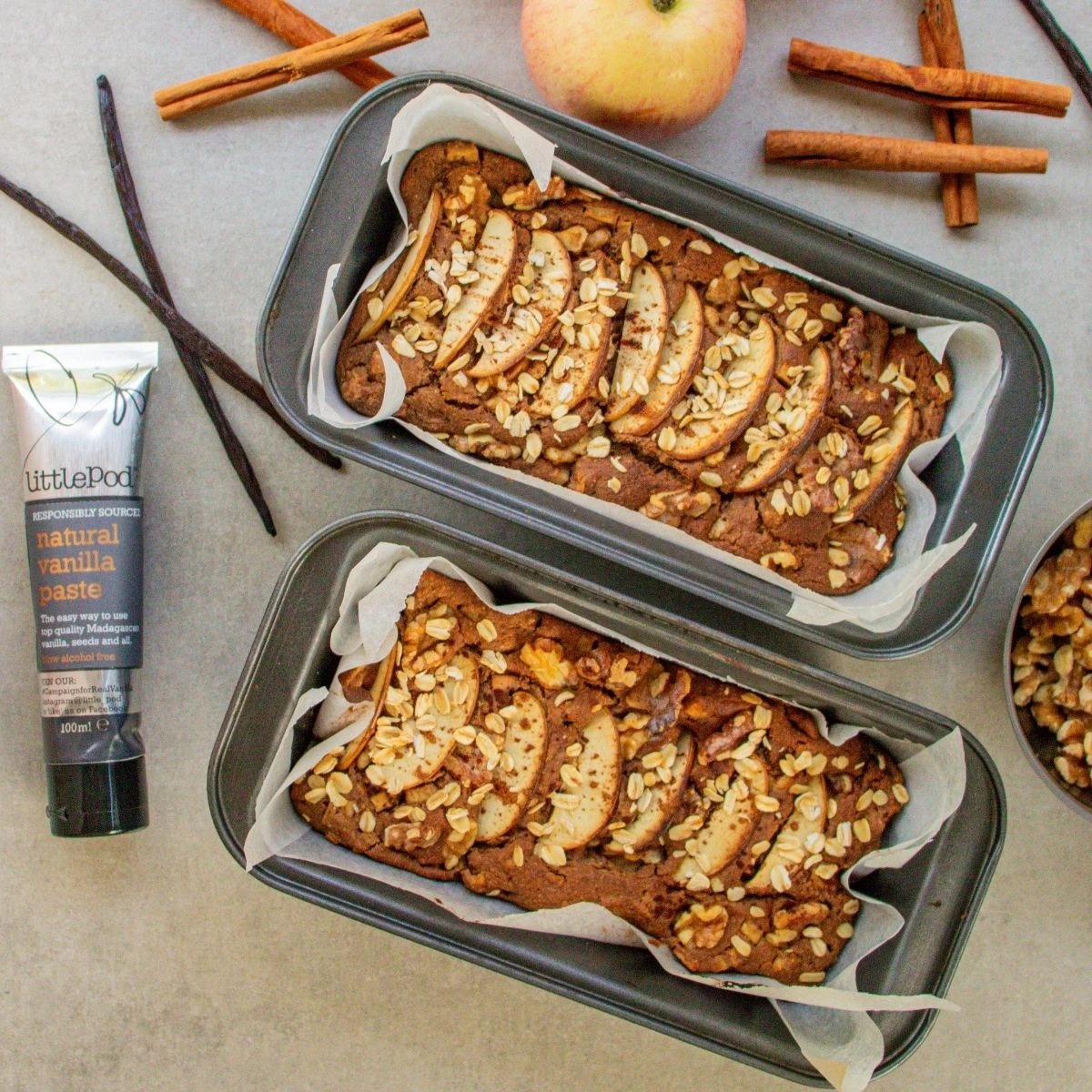 Apple Vanilla Cake 6.jpg