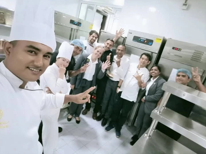 team photo.jpg team photo.jpg