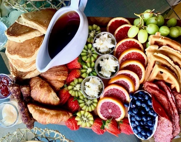 brunchboard.jpg brunchboard.jpg