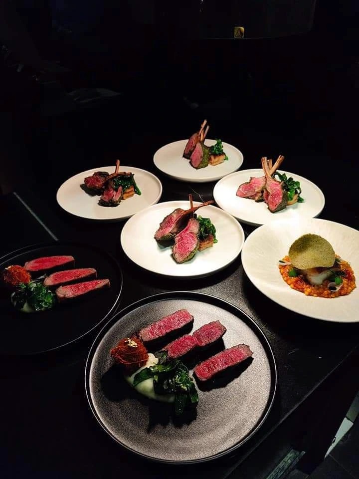 1000421180.jpg 1000421180.jpg