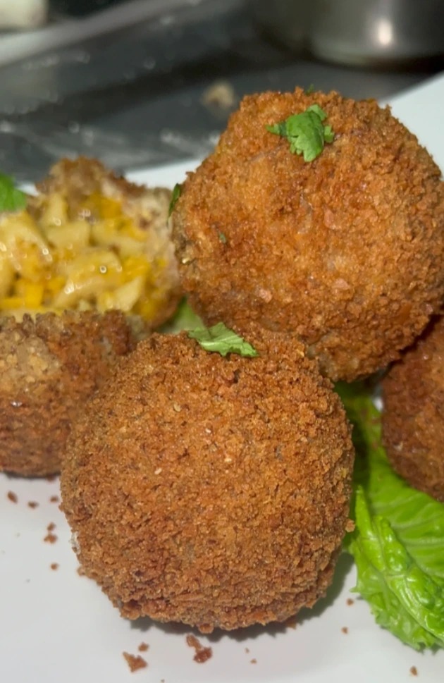 Screenshot_20231103_231821_Homebase.jpg Screenshot_20231103_231821_Homebase.jpg