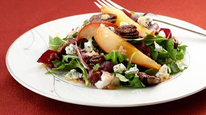 Salad of Grilled Pears and Bleu Cheese.jpg Salad of Grilled Pears and Bleu Cheese.jpg