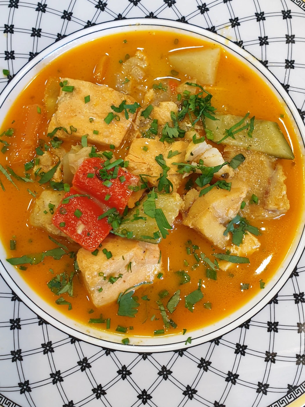 Curry de poisson au lait de coco et petits légumes.jpg
