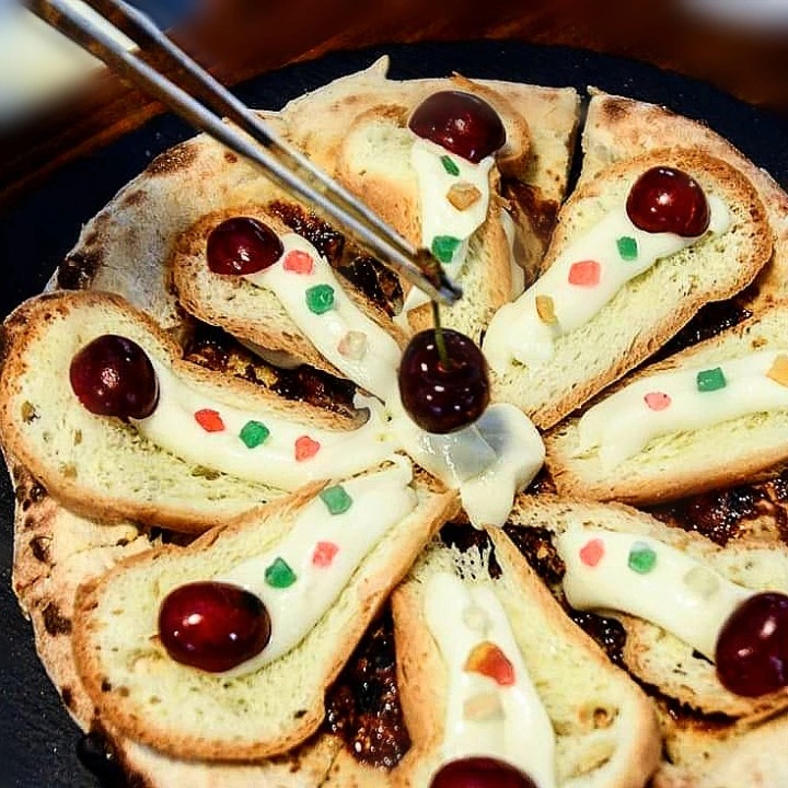 PIZZA DAUTORE IL GIULLARE.jpg