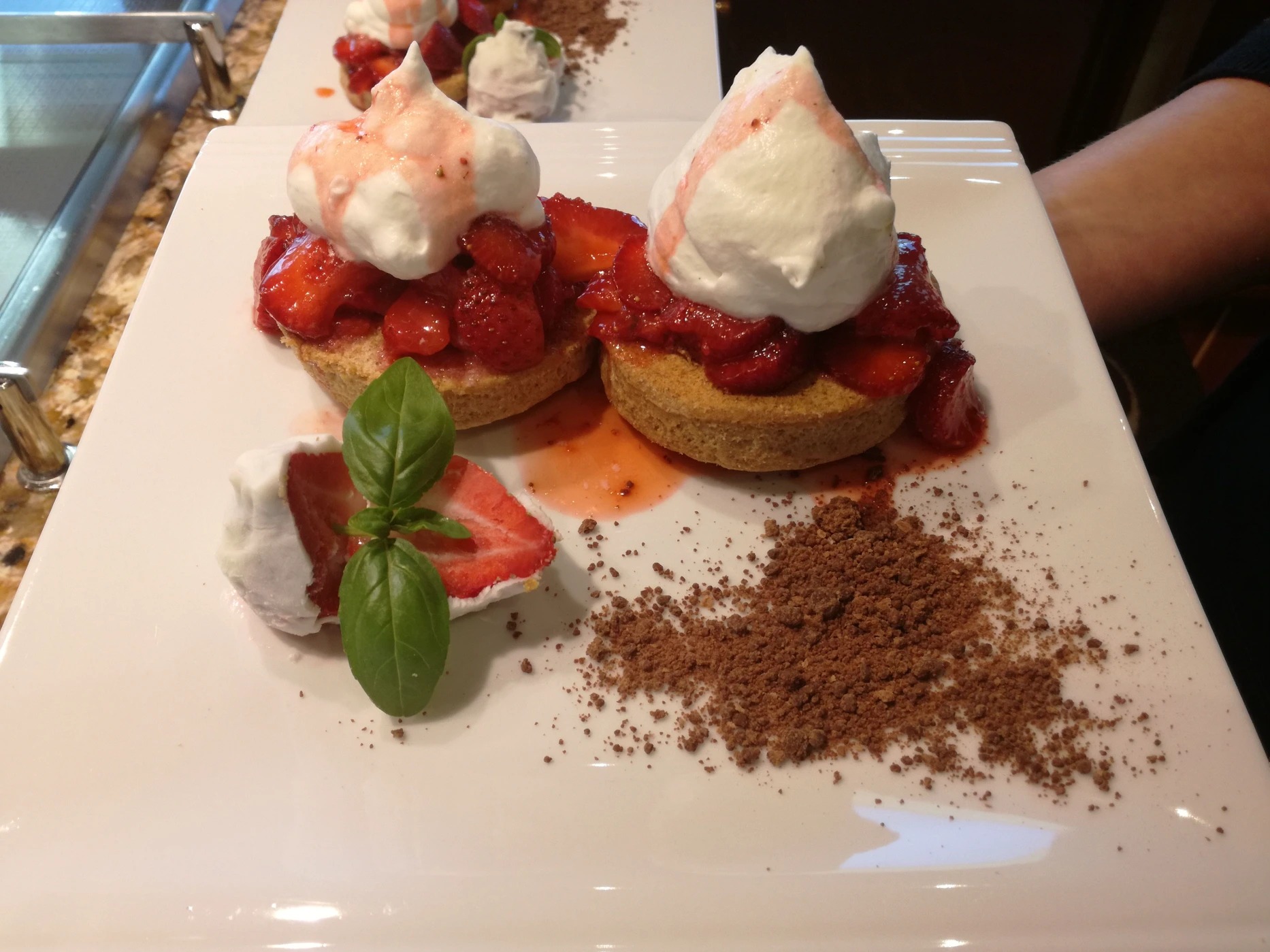 strawberry short cakes YaDa Chef.jpeg strawberry short cakes YaDa Chef.jpeg