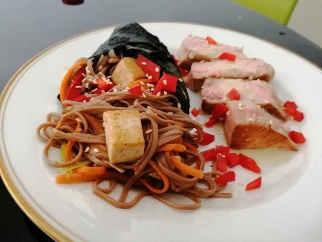 tuna and soba noodles YaDa Chef.jpeg tuna and soba noodles YaDa Chef.jpeg
