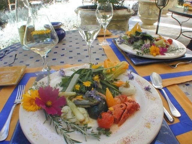 FRENCH DEJENUER.jpg FRENCH DEJENUER.jpg