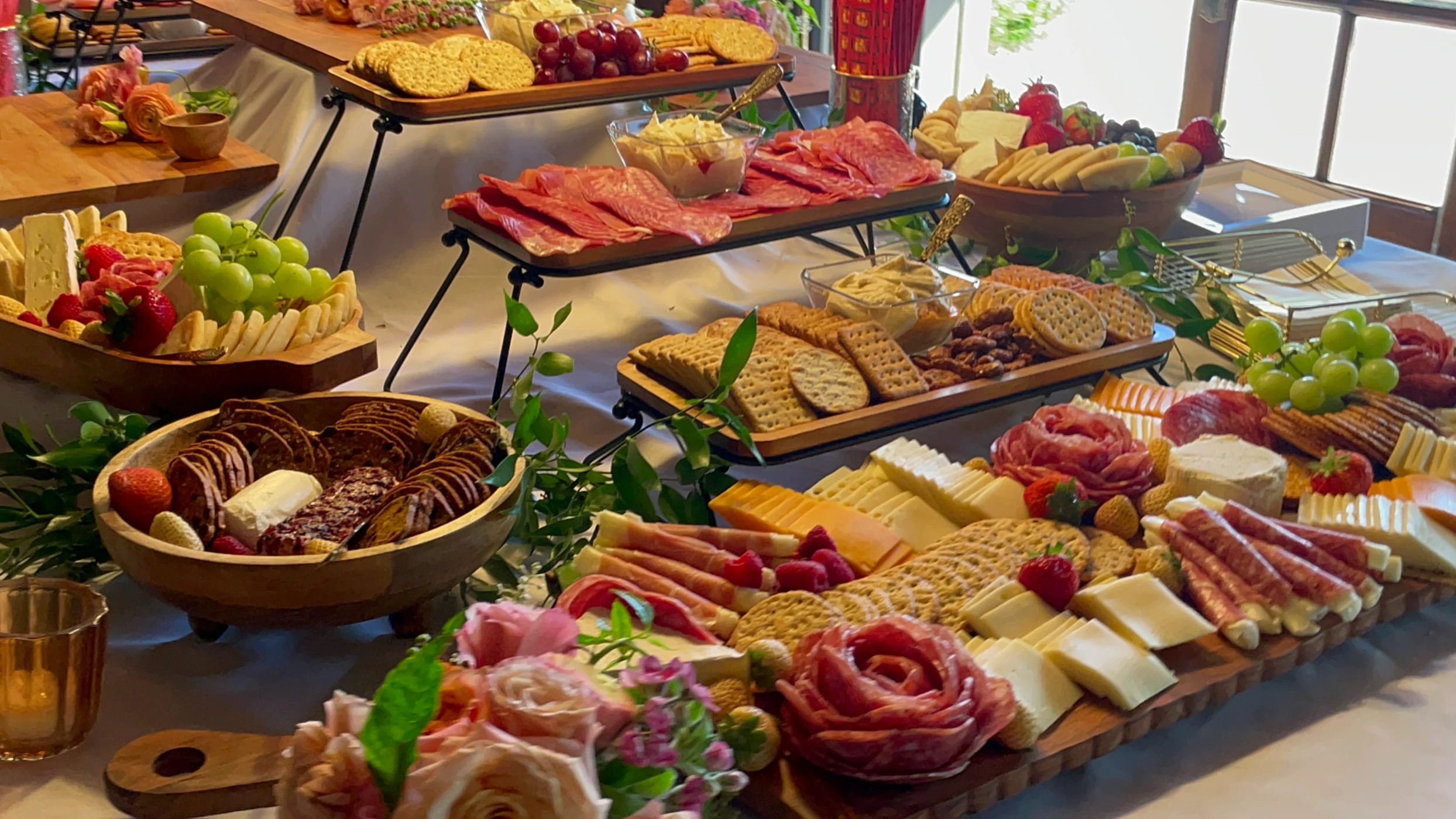 Grazing witho Sushi.JPG Grazing witho Sushi.JPG