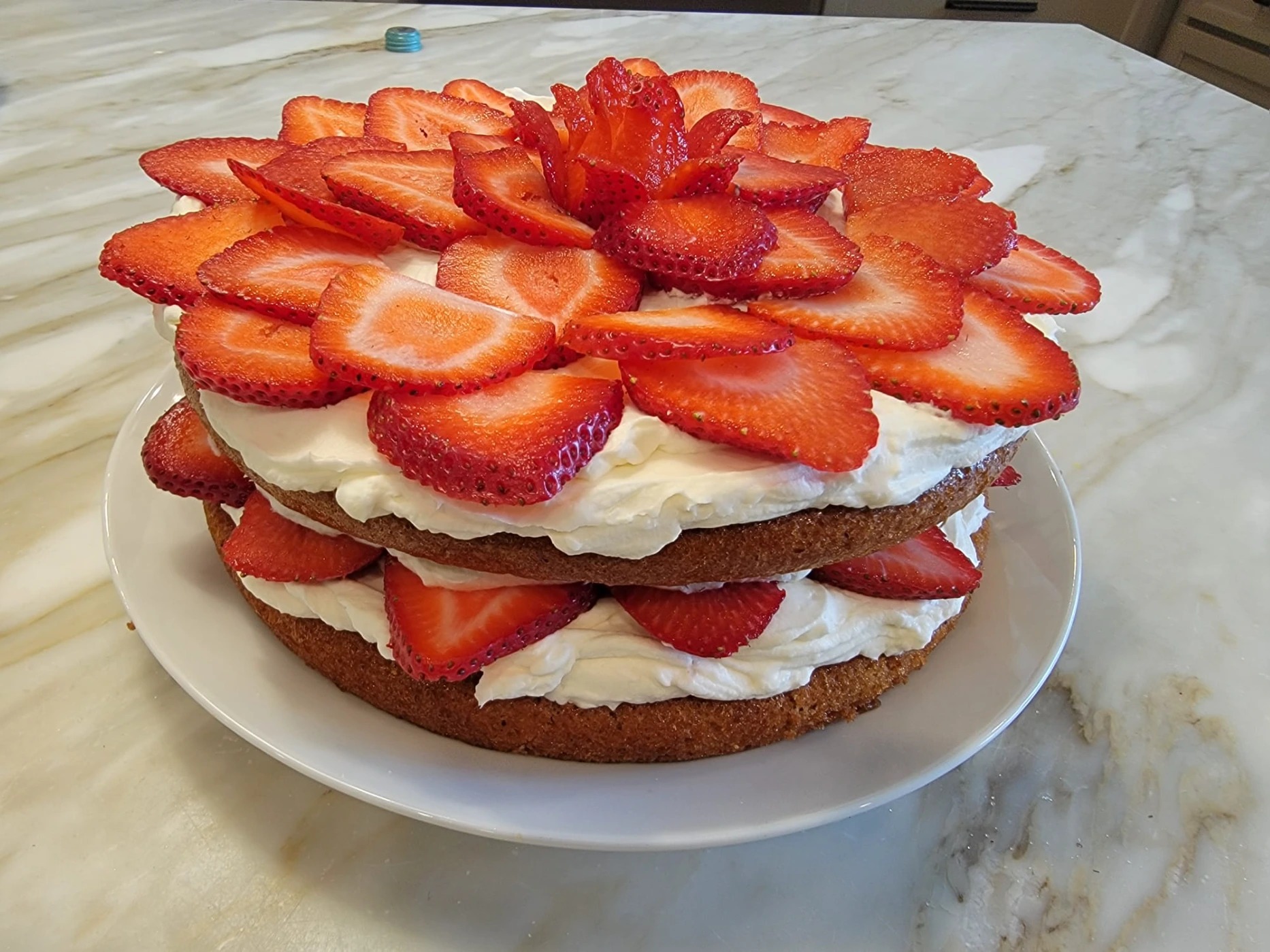 strawbpie.jpeg strawbpie.jpeg