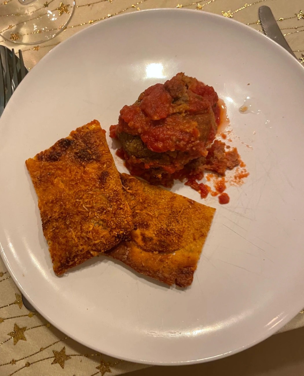 Lentilmeatballswithcrispypotatofocaccia.jpeg Lentilmeatballswithcrispypotatofocaccia.jpeg