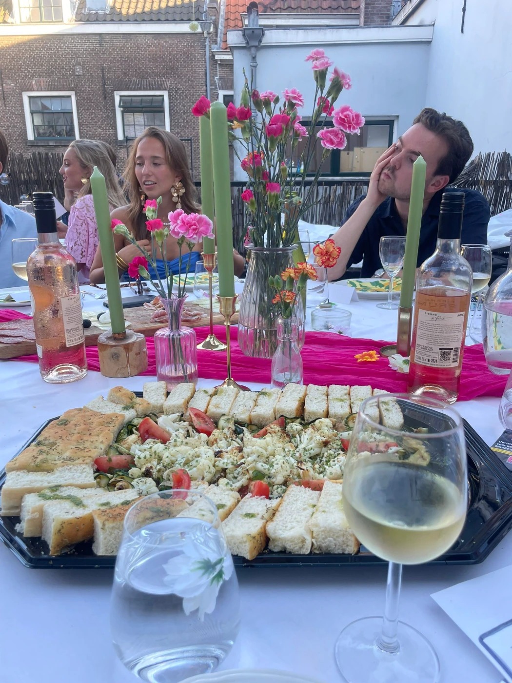 1000107688.jpg 1000107688.jpg