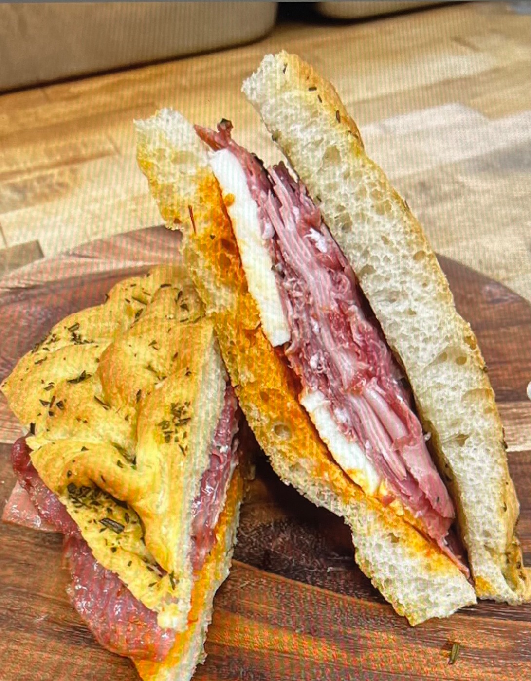 IMG_1443.jpeg IMG_1443.jpeg