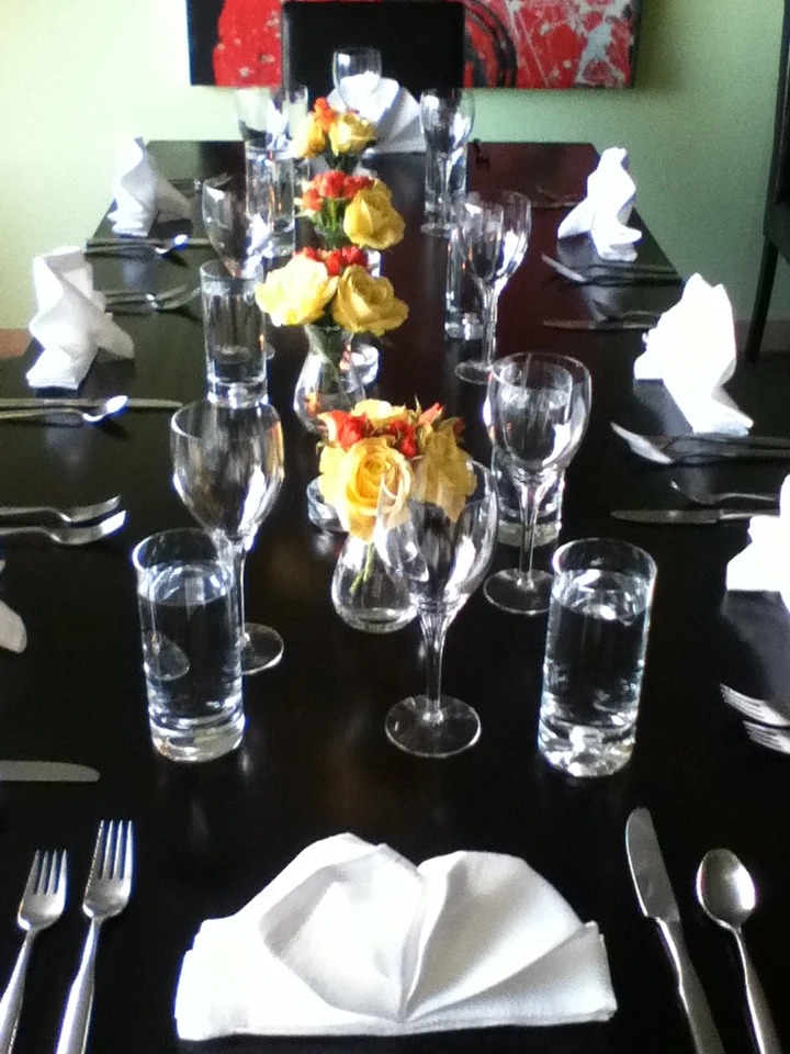 personal-chef-dressed-table.JPG