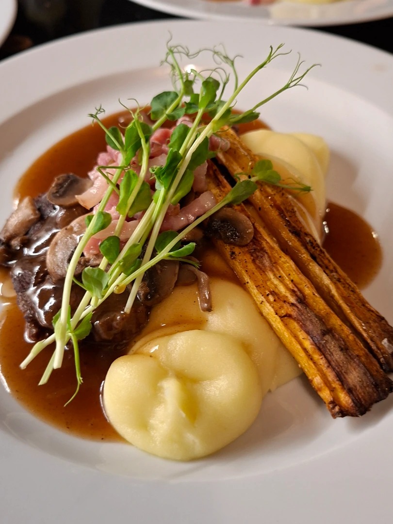 A Classic French Dining Experience