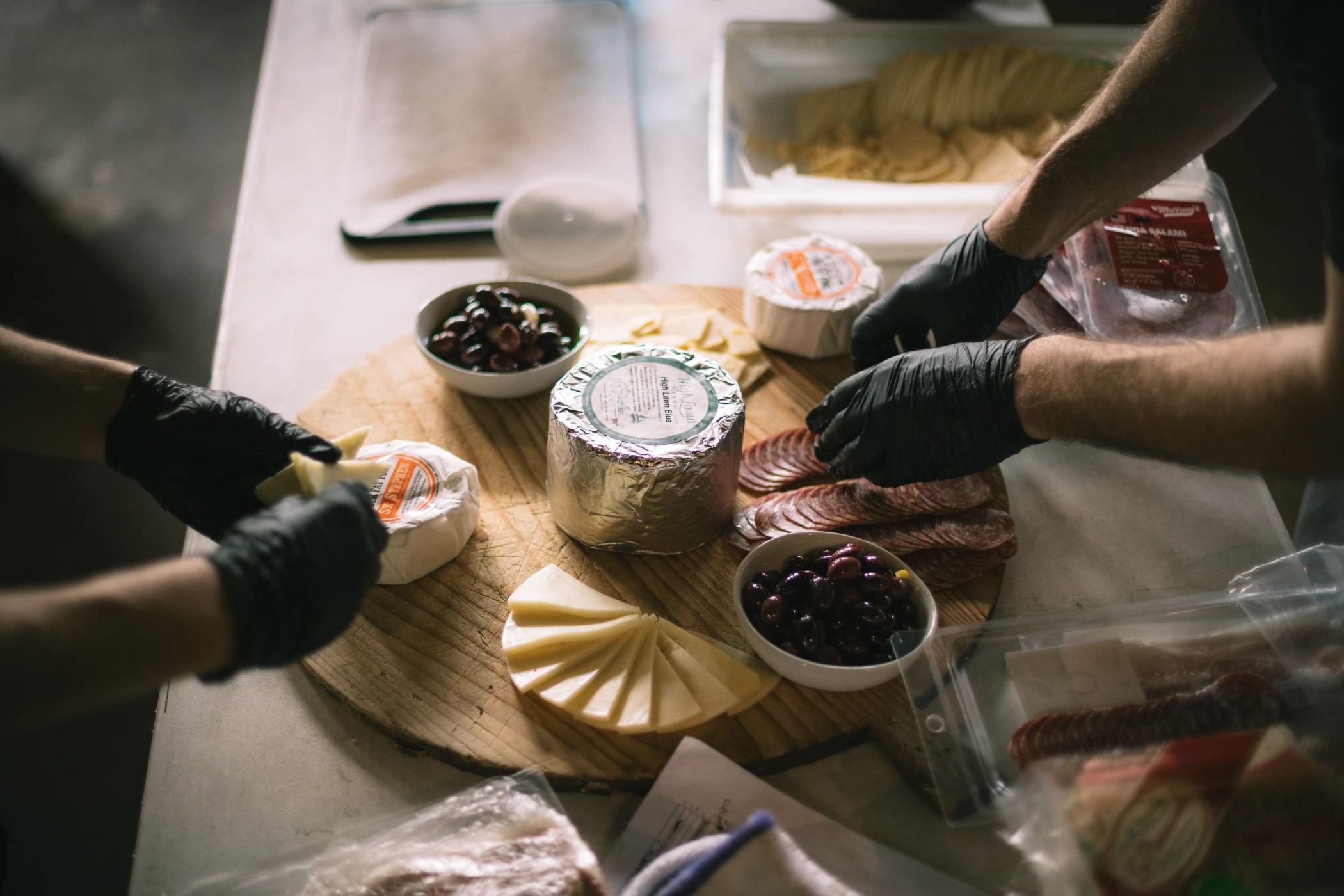 cmdelarosa-8.jpg cmdelarosa-8.jpg