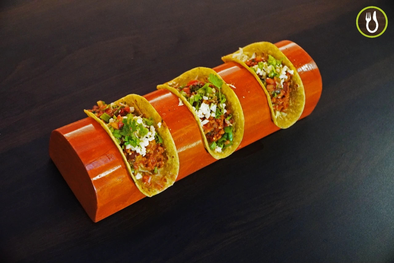 Tangy Paneer N Salsa Cruda.jpg