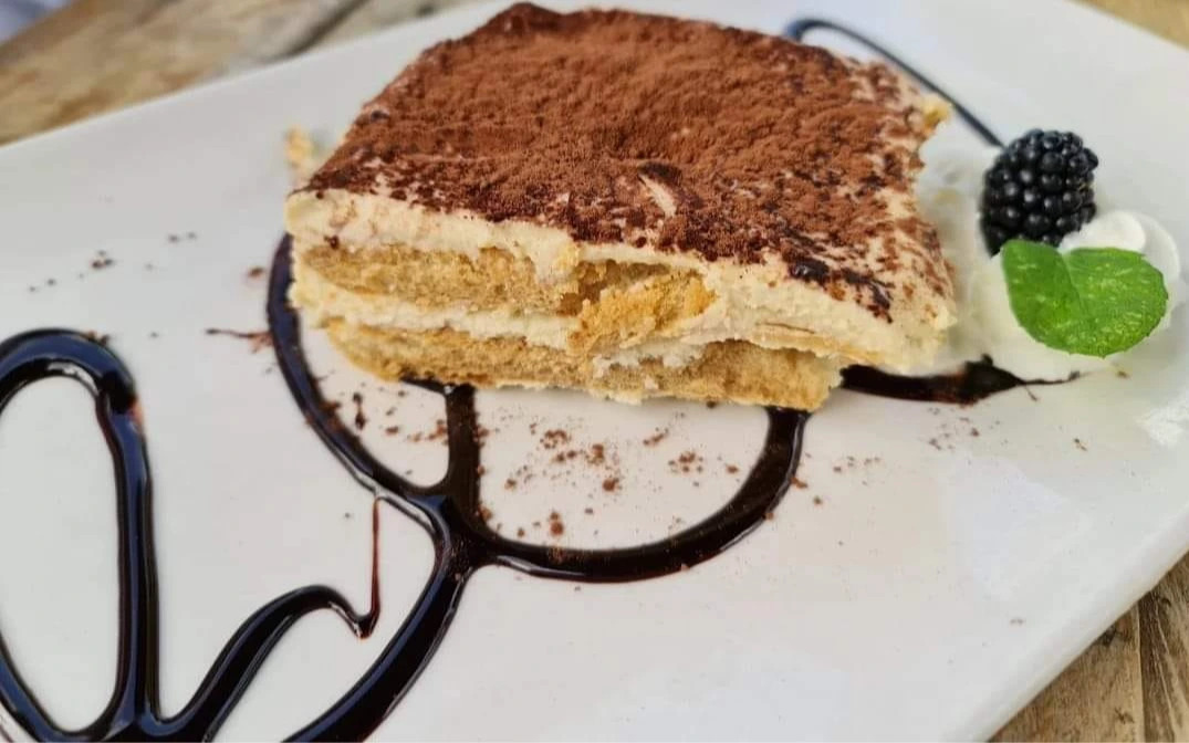 Tiramisu.jpg Tiramisu.jpg