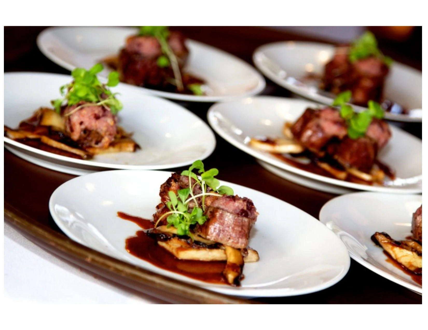 Plated dinner entree.jpg Plated dinner entree.jpg