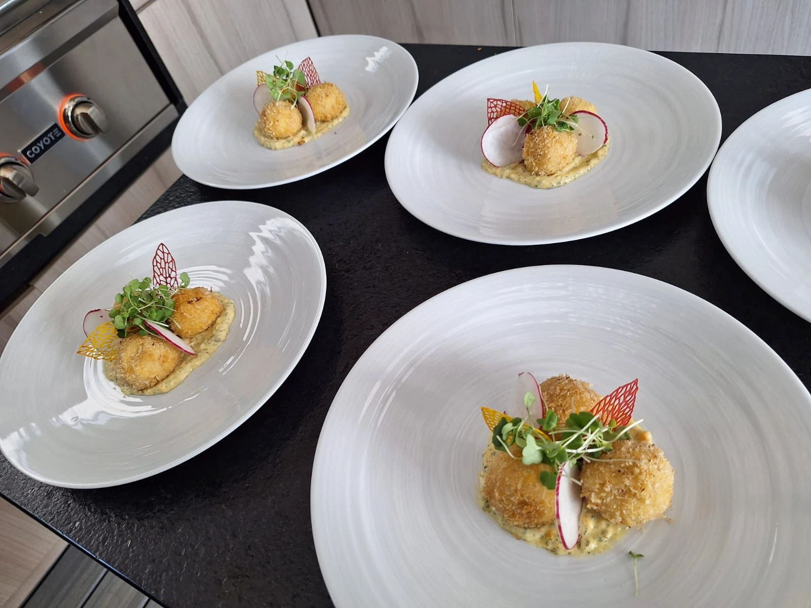 1000594350.jpg 1000594350.jpg