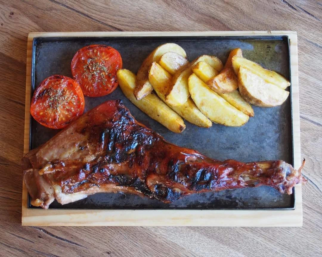 Menú local parrillada de temporada