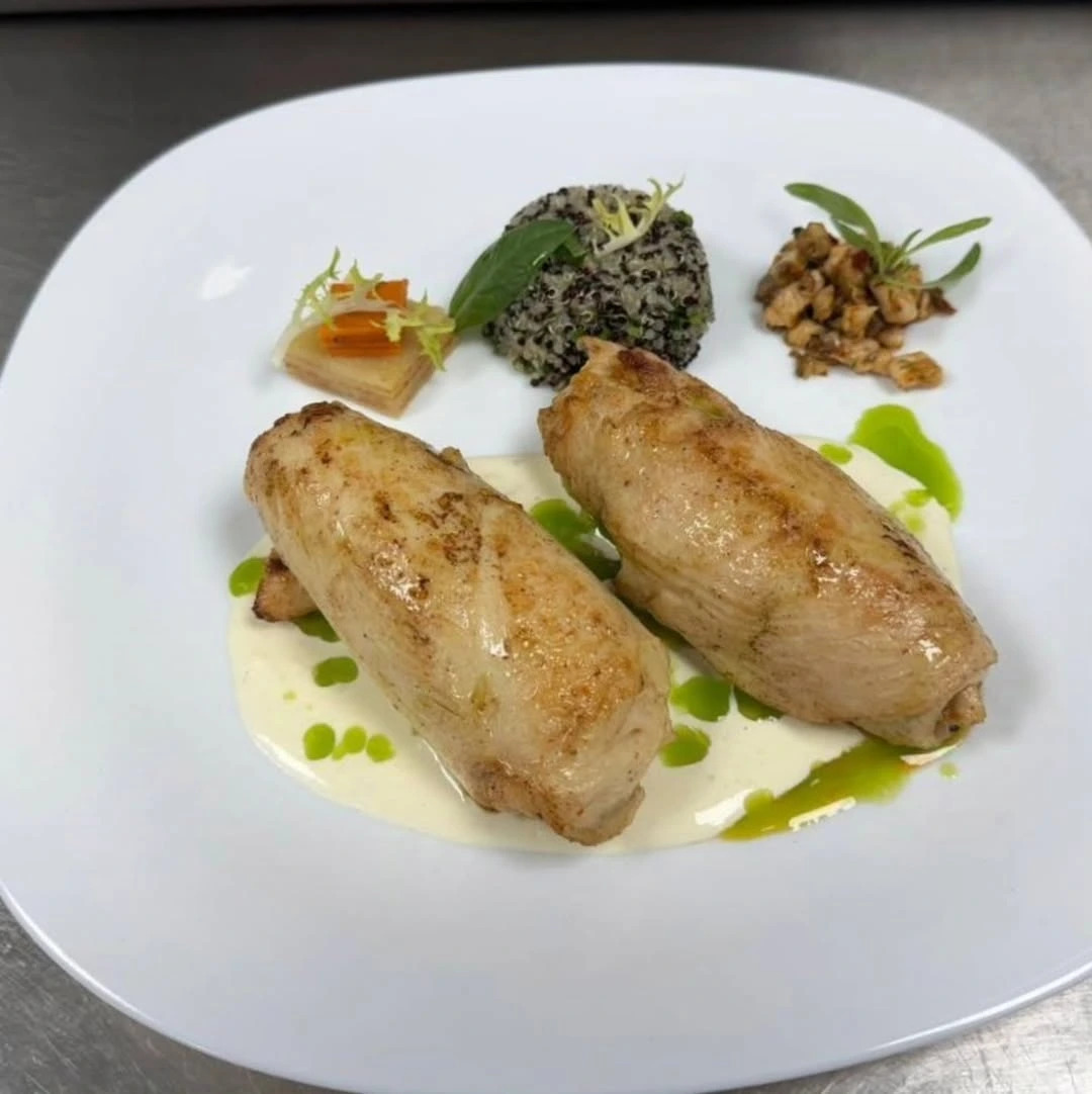 Go over your limits always ♥️????????Chicken brest roll staffed with mushroom sotee ????.. .......#amm.jpg