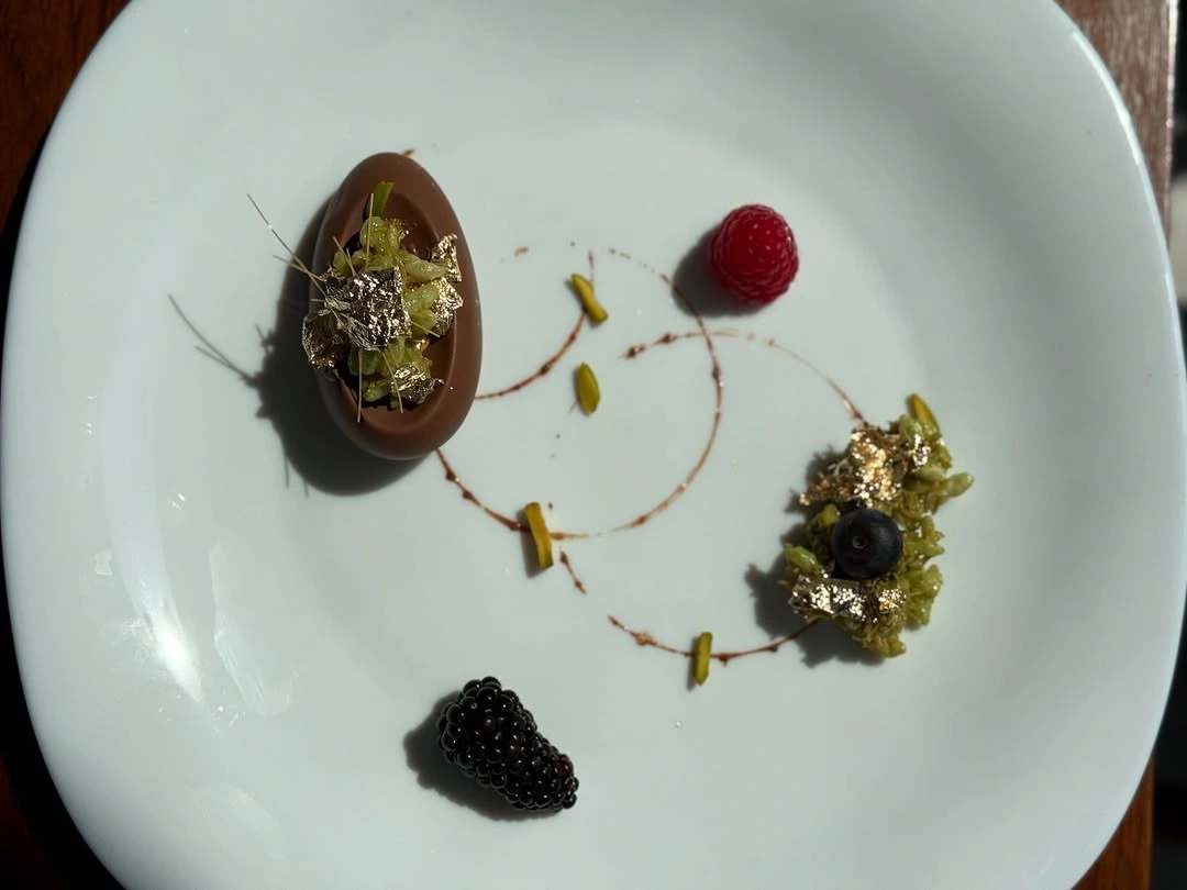 Creamy chocolate egg filled with a sweetened flower blend ????????????????#danial_k_ajeep #chocolate #tr (1).jpg
