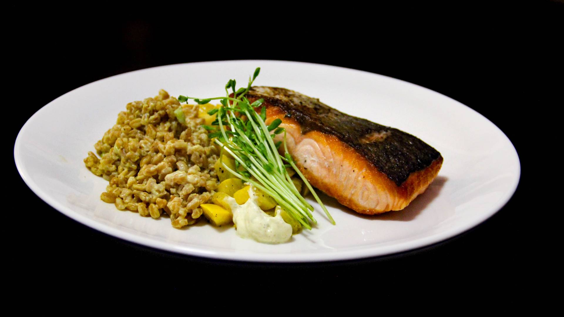 Salmon & Curry Farro 2.jpg