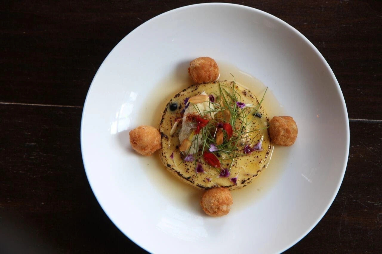 A light lunch affair