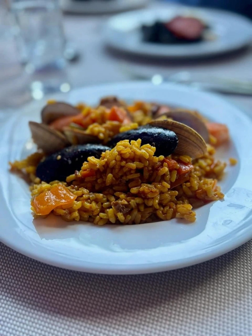Arroz de la Huerta y Montaditos