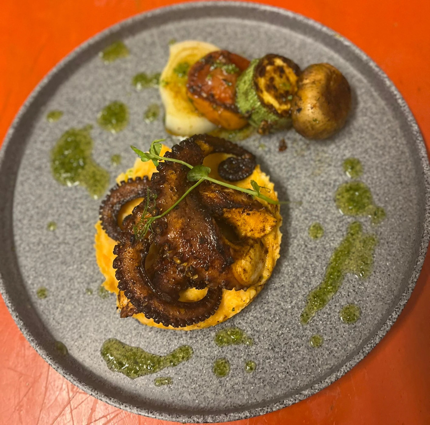 WhatsApp Image 2025-11-19 at 19.49.49 (3).jpeg