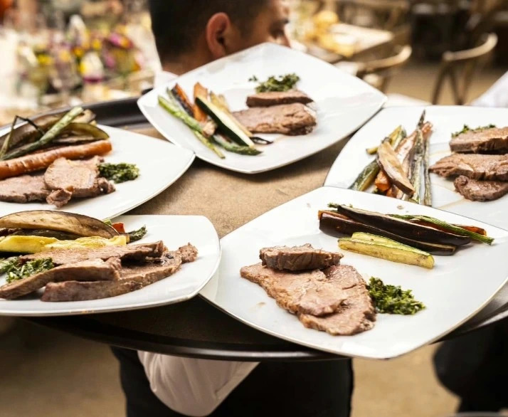 Cortes de carne a la parrilla estilo argentino