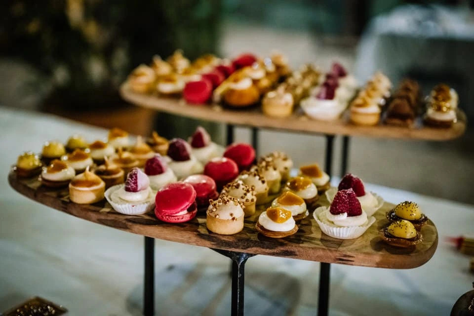 pièces cocktail sucré maison lescot traiteur.jpg