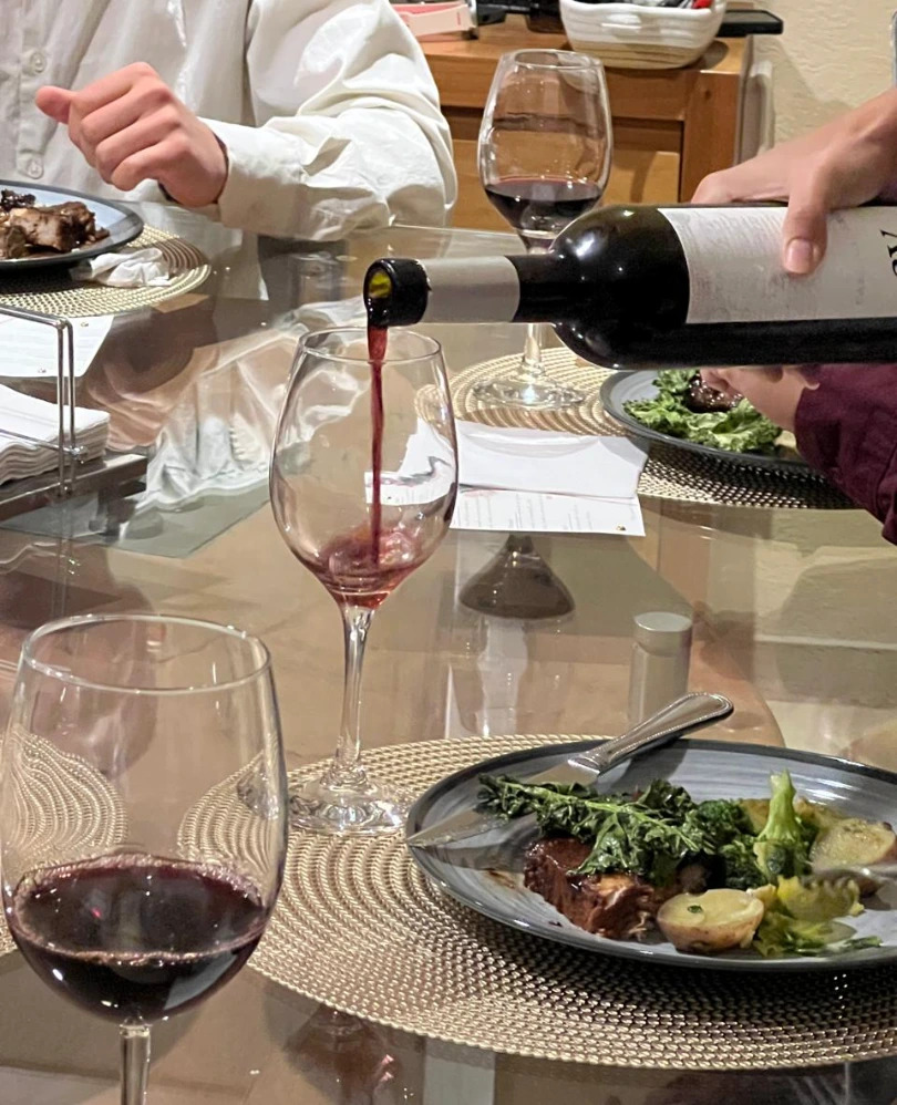 VINO ? MENU MARIDAJE ( puedes incluir cata a ciegas )